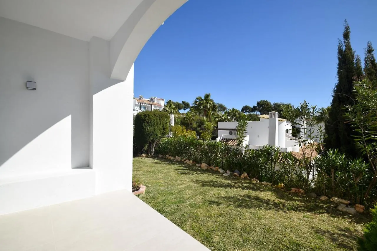 Riviera Eva Apartment Sitio de Calahonda